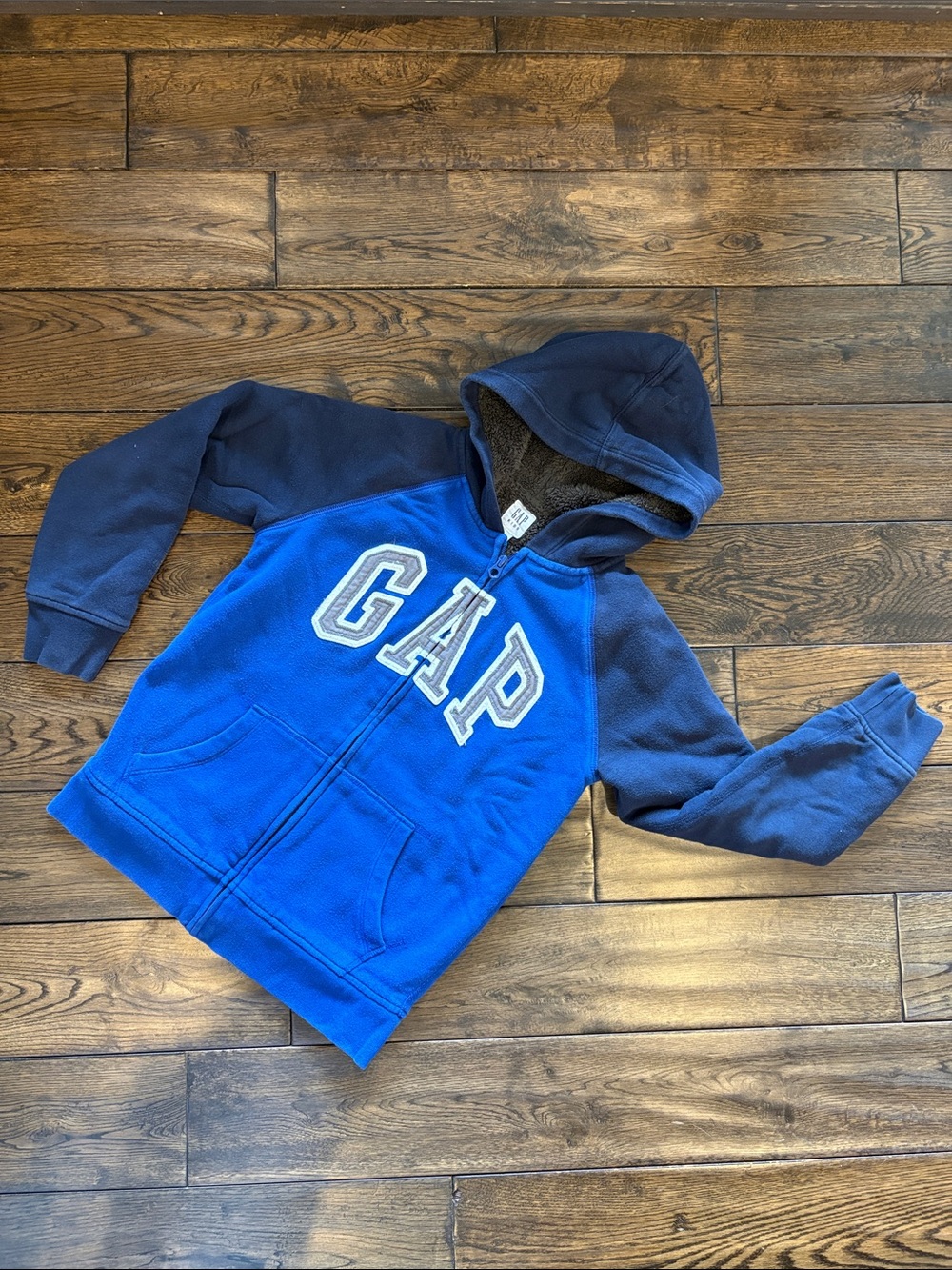 GAP Boys Two-Tone Blue Full-Zip Sherpa-Lined Hooded Sweatshirt